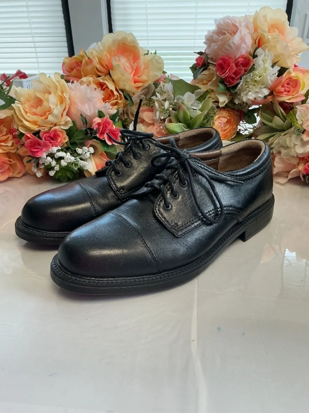Dockers Men’s Black Leather Cap Toe Lace Up Dress Shoes Office Work Size 9M